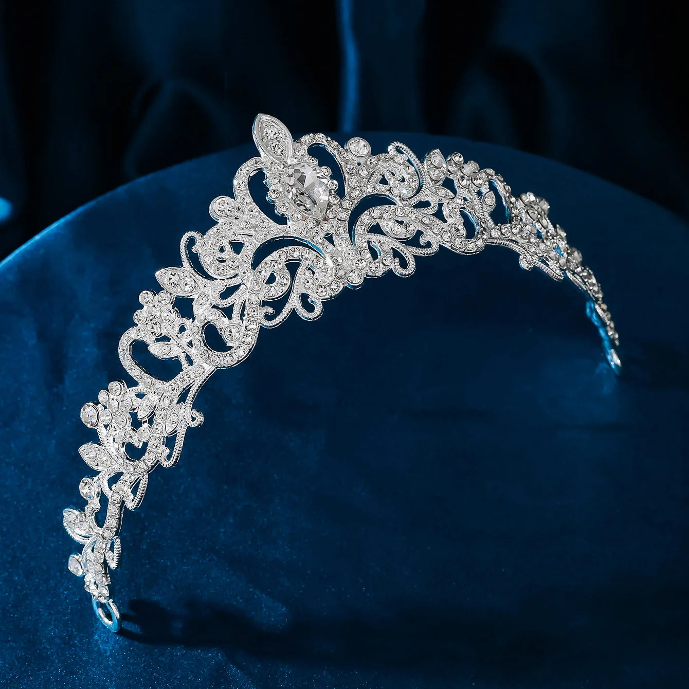 Elegant Girls Baroque Vintage Crystal Rhinestone Tiaras Queen Princess Crowns Kid Diadems Wedding Hair Accessories Women Jewelry