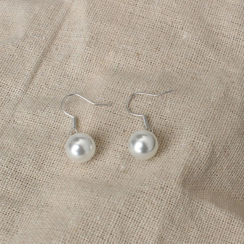 Glamour Earrings Sale Natural Freshwater Pearl Earrings Korean Fashion 2019 New Popular Pearl Women's Earrings Wholesale