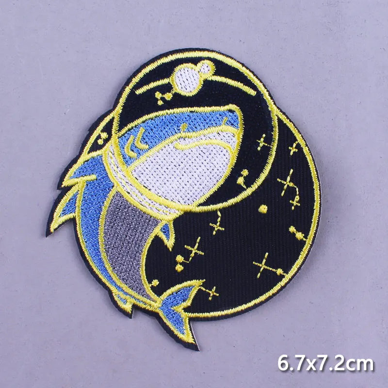 Space Adventure Patch On Clothes Embroidered Patches For Clothing Stickers Mountain Natural Appliques Waves Badge For Jacket DIY