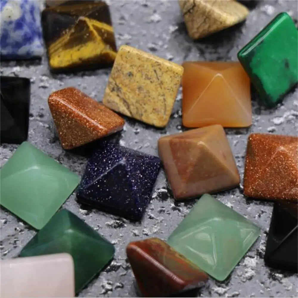 Pyramid Gemstone Natural Healing Stone Crystal Quartz Chakra Point Home Office Decor Crafts Polished Mini Ornament Stone Gift