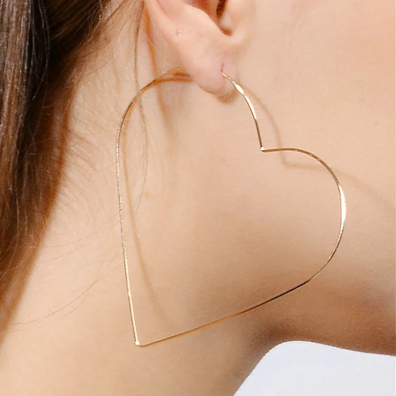 Minimalist Jewelry Fish Shaped Stud Earrings Simplicity Handmade Copper Wire Earring Women Brincos de gota Feminino Geometric