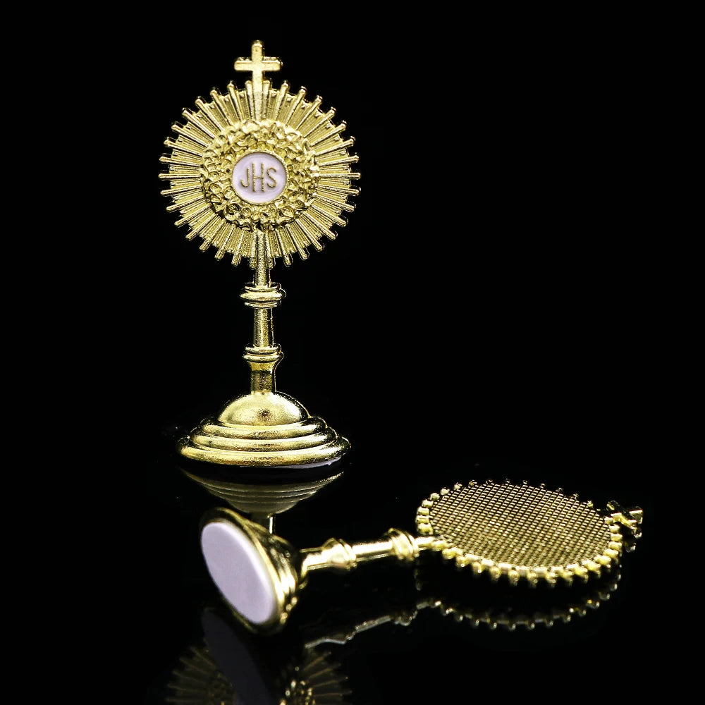 Holy Communion Religious JHS Statue Mini First Gift Jesus Charms Golden Sacramento Baptismal Table Decoration Statue