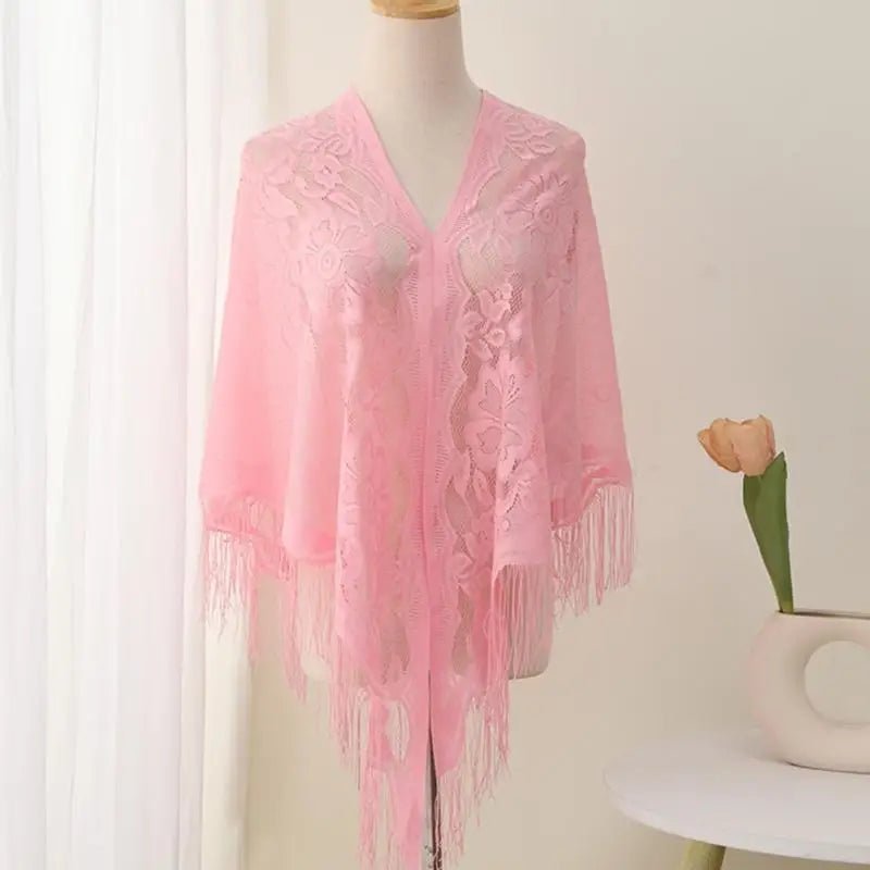 15YC Stylish Lace Ponchos with Fringed Edges Multiuse Shawl for Various Outfit Eye Catching Sunproof Triangle Shoulder Wrap