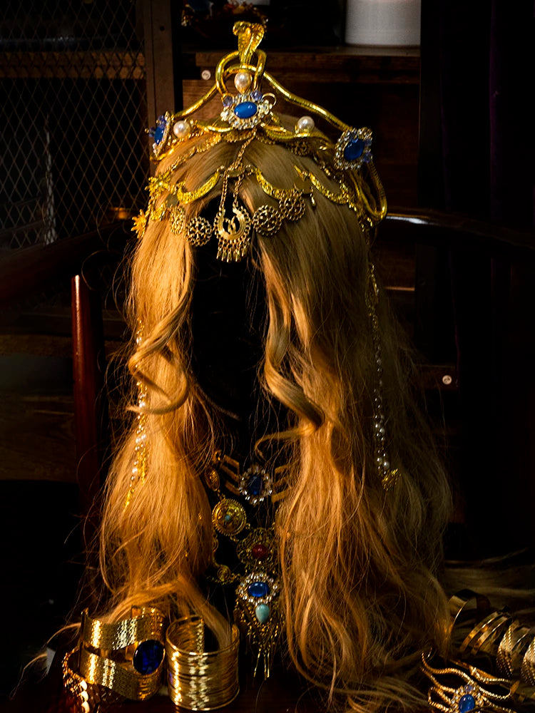 Cos Egyptian Headdress Pharaoh's Favorite Metal Props Cos Daughter's Headwear Necklace Avril Cosplay Photography Accessories