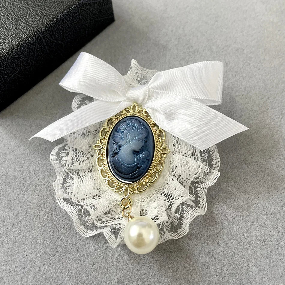 Vintage Handmade Fabric Art Lace Bow Brooches for Women Beauty Head Pearl Corsage College Style Collar Pins Jewelry Accessories
