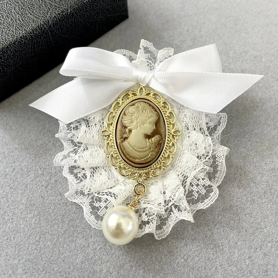 Vintage Handmade Fabric Art Lace Bow Brooches for Women Beauty Head Pearl Corsage College Style Collar Pins Jewelry Accessories