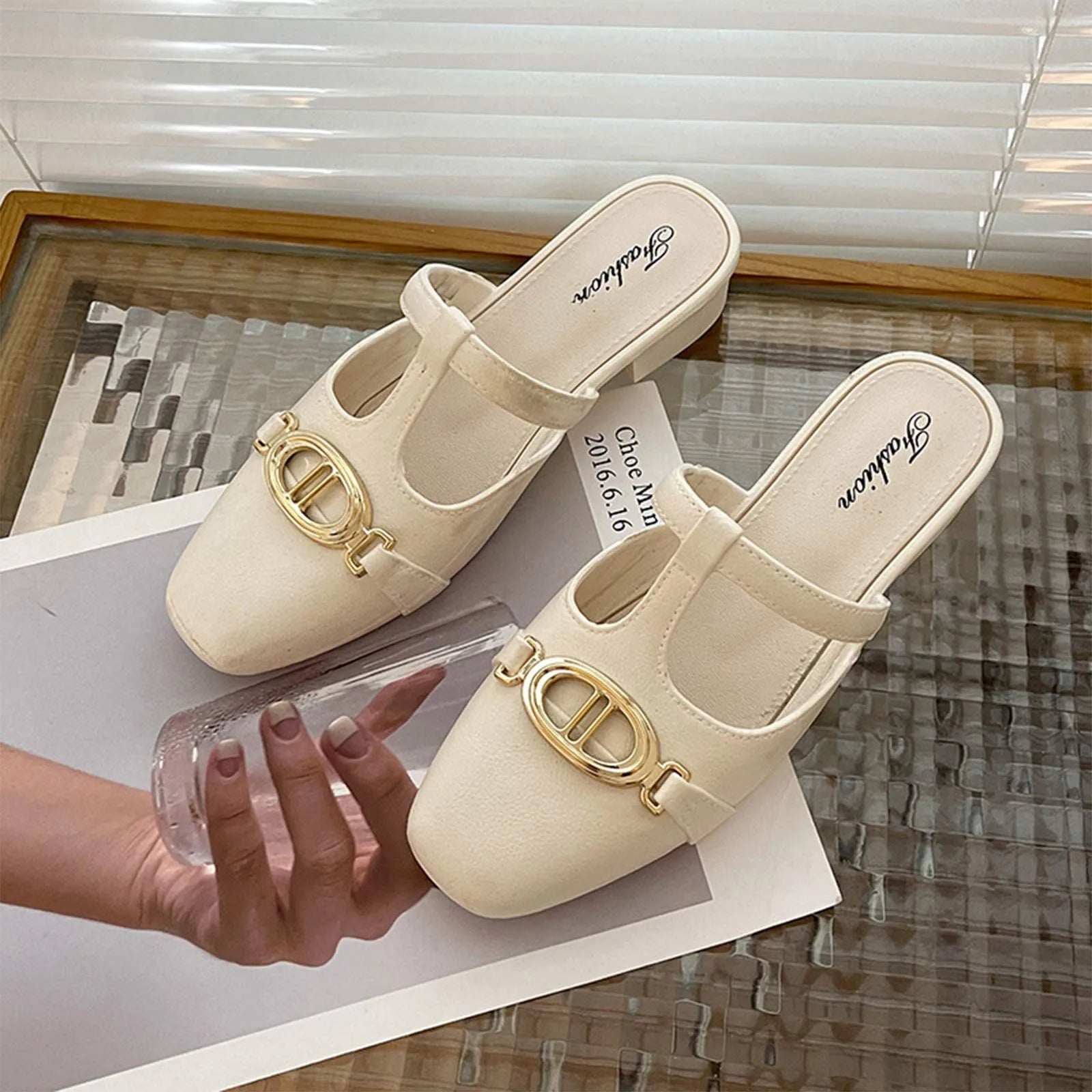 Fashion Summer Sandals Women Low Heel Retro Luxury Metal  Women's Shoes Wear-resistant Daily Walk Slippers