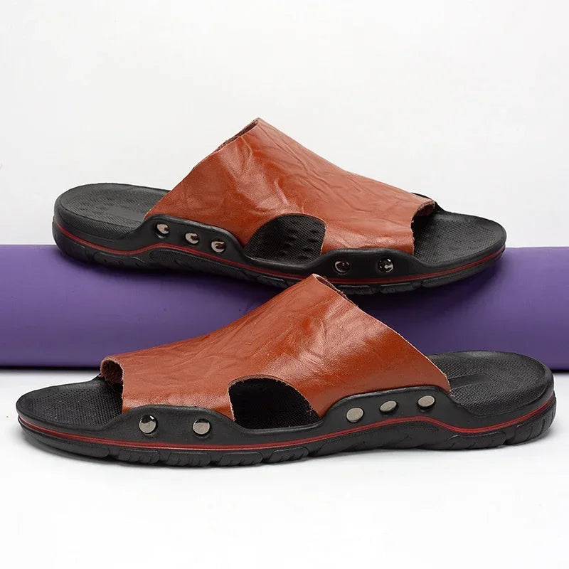 Sandals Men's Leather Classic Fashion Summer Men's Slippers Comfortable Soft PU Leather Lightweight Men's Beach Slippers Slides