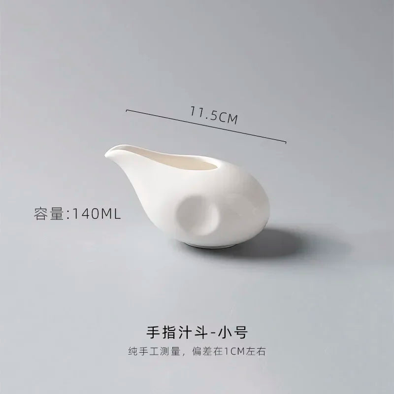 Creative Ceramic Mini Coffee Milk Jugs with Handle Milk Cup Milk Can Restaurant Gravy Boats Pure White Specialty Tableware