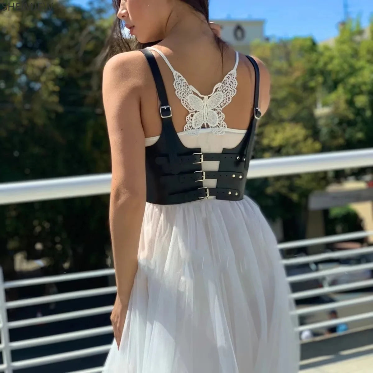 Women's Fashion Belt Personality Punk Belt Shoulder Strap Leather Corset Casual Versatile Decorative Belt Gothic Cloth Accessoy