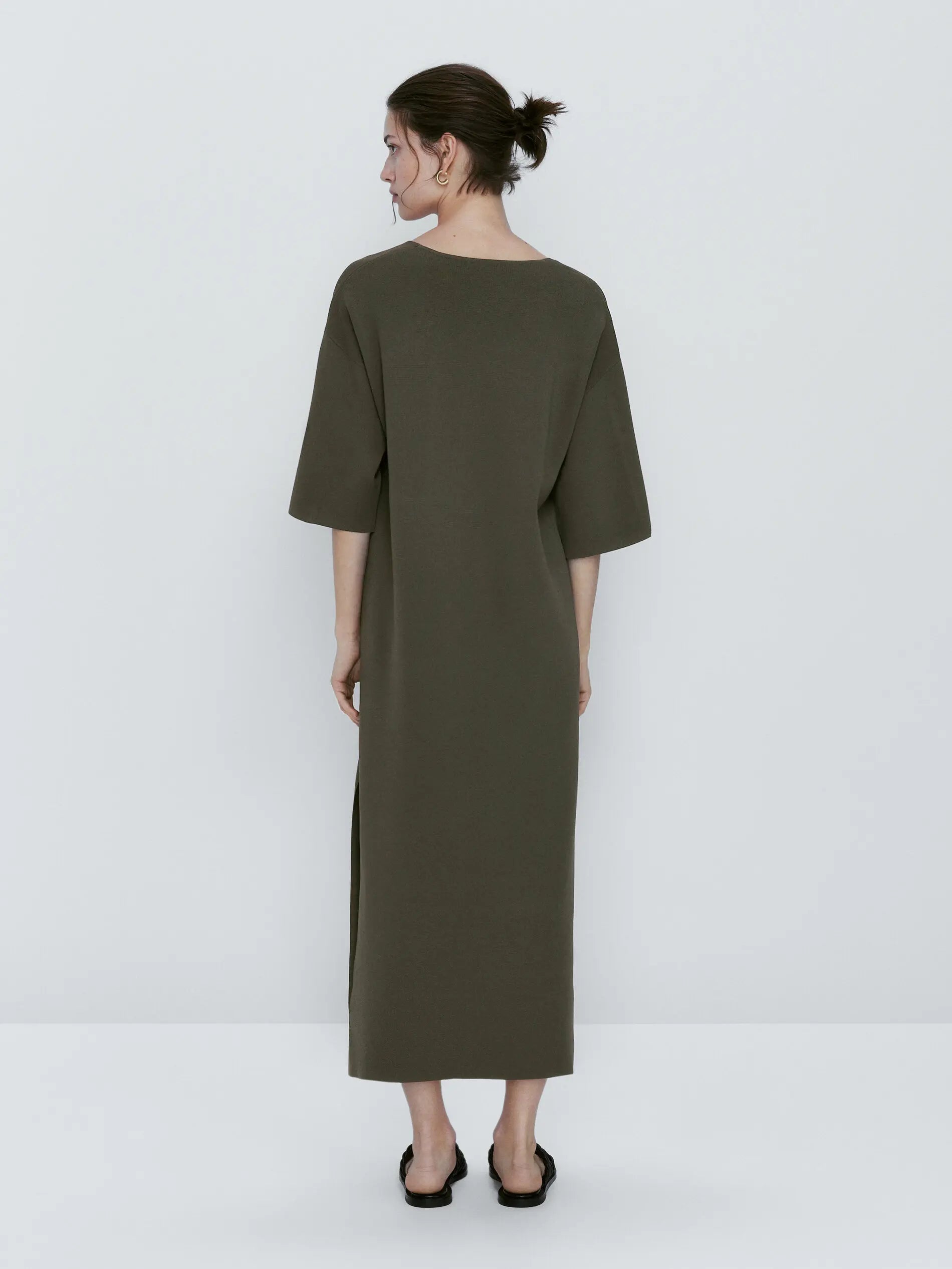 Ethereal MD 2024 women's spring new style of Elegant minimalist extended knit dress with high neck