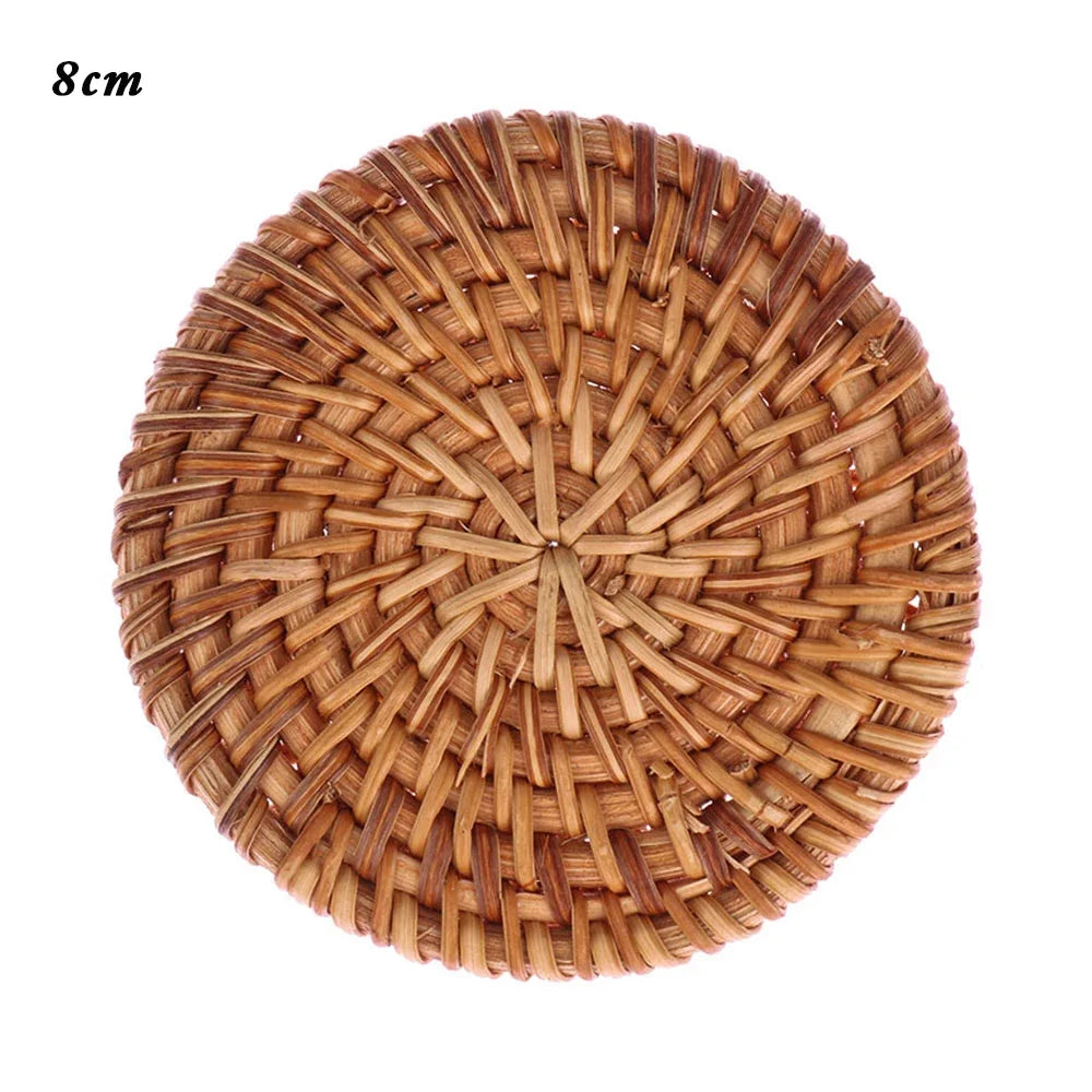 1Pc New Hot Natural Rattan Coasters Insulation Cup Bowl Pad Handmade Padding Table Mat Round Placemats Kitchen Accessories