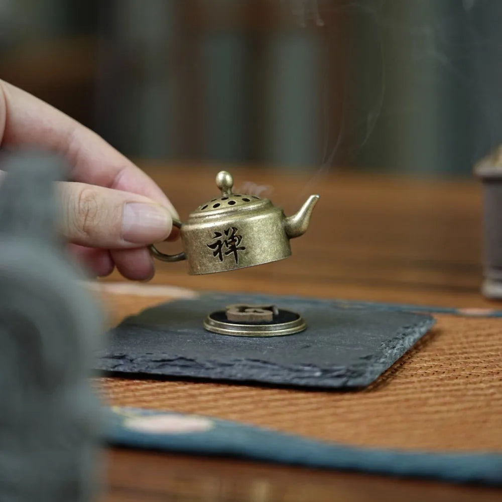 1Pc Chinese Style Incense Burner Alloy Tiny Teapot Shape Incense Holder Home