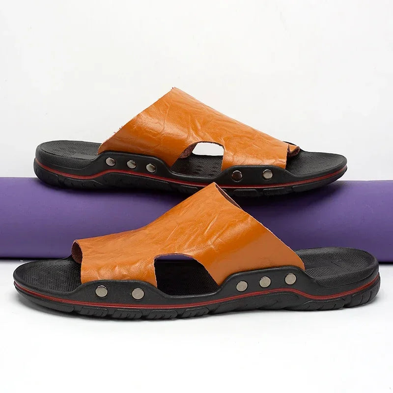 Sandals Men's Leather Classic Fashion Summer Men's Slippers Comfortable Soft PU Leather Lightweight Men's Beach Slippers Slides