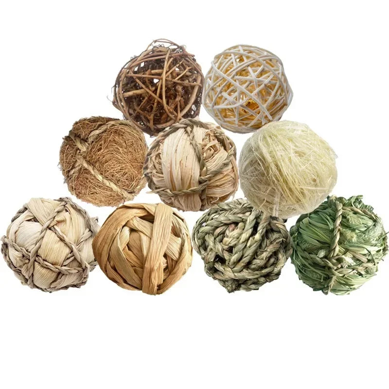 Chewing Braided Ball Guinea Pig Rabbit Hamster Small Animal Play Pet Interactive Chew Toy Natural Grass Ball Bunny Supplies
