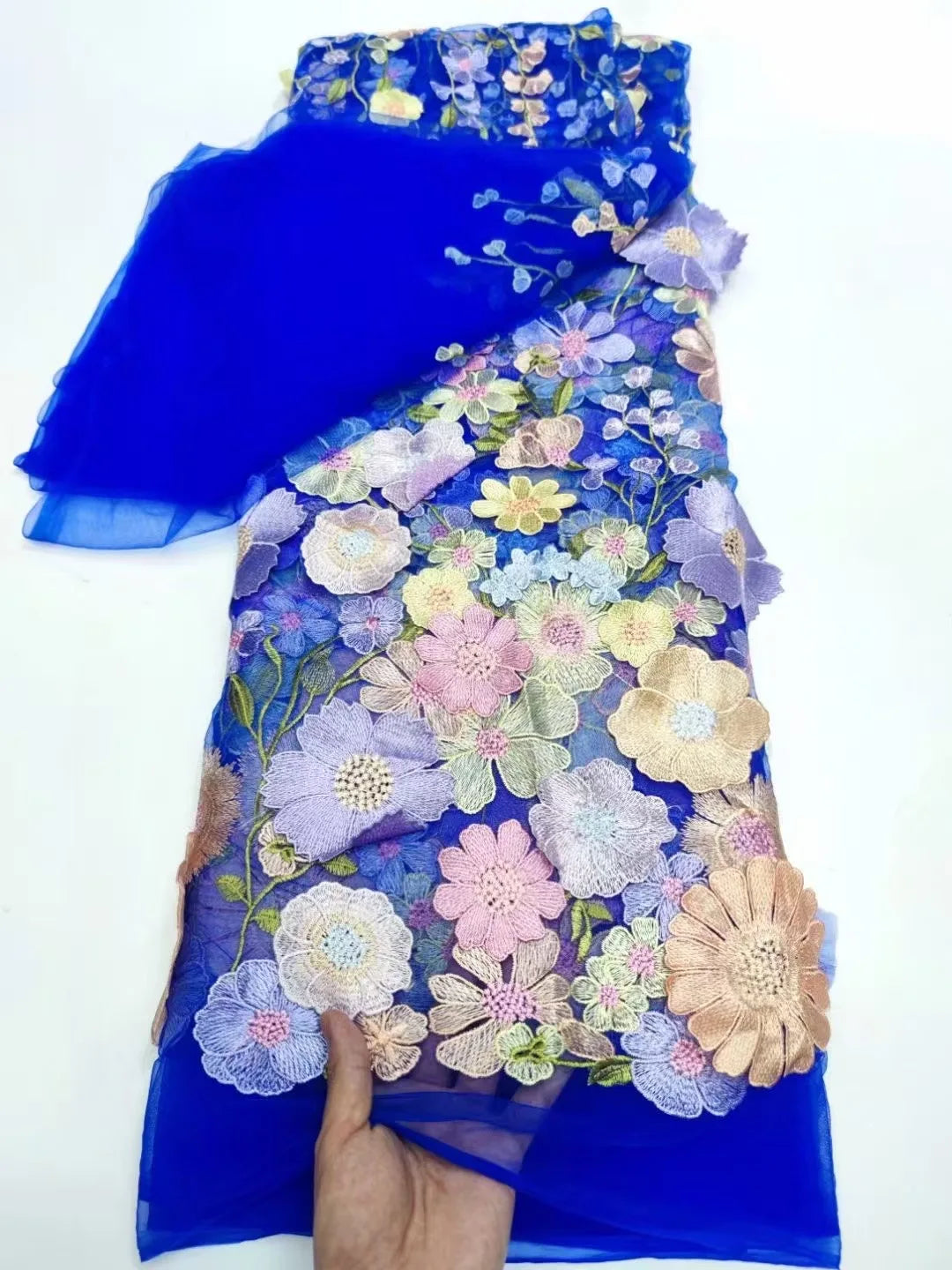 Unilateral embroidered cloth 3D applique embroidered fabric high-end women's dresses wedding dress material