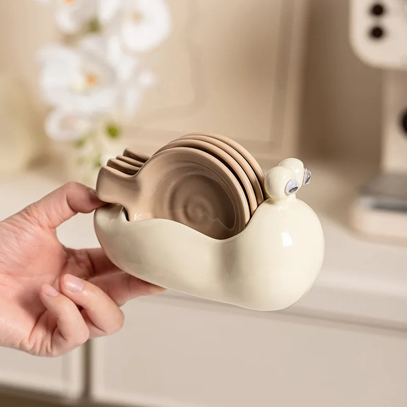 Snail Ceramic Small Dish Household Flavor Dish Hot Pot Dipping Dish Cute Creative Soy Sauce Dish Seasoning Vinegar Dish