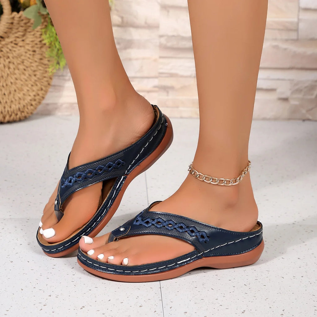 Women Sandals Summer Handmade Leather Sandals Trendy Lightweight Fashion Shoes Outdoor Comfortable Simple Sandals Slides Women