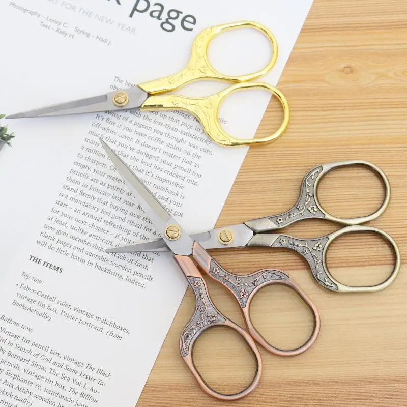 Small Vintage European Style Scissors Stainless Steel For Cross Stitch Cutting Embroidery Sewing Handcraft Craft DIY Art Work