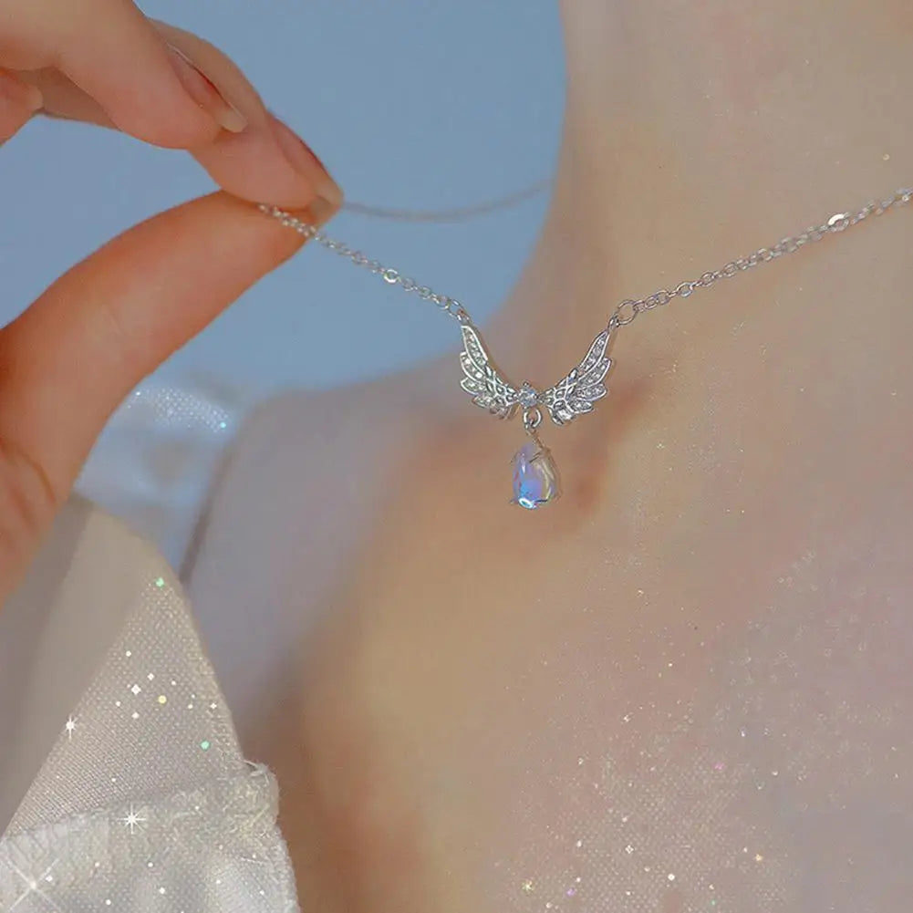 Angel Wings Necklace Ladies Girl Simple Y2K Blue Zircon Love Elegant Necklace Women Jewelry Chain Choker Jewelry
