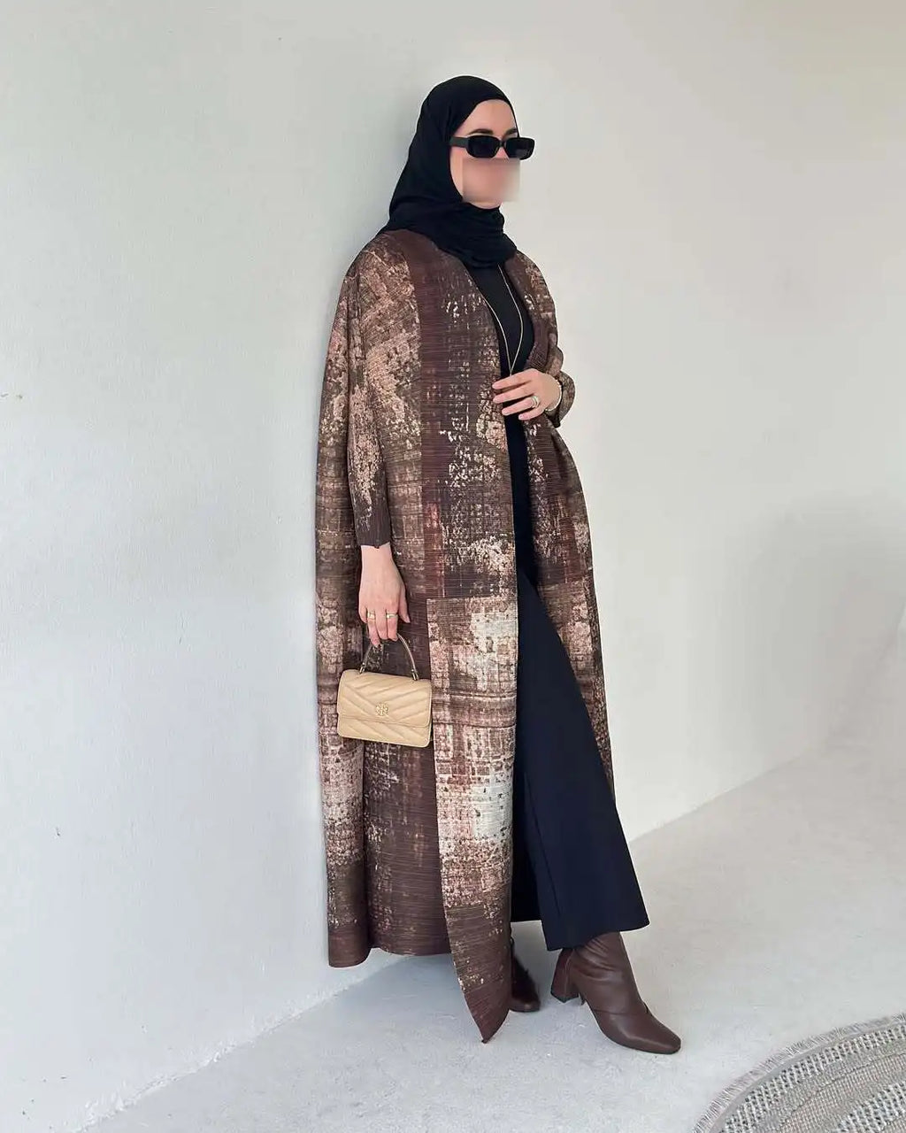 Women's Fold Miyake Pleated Abaya Long Sleeve Print Foldable Collar Robe Cardigan Coat New Winter Fashion Original Design 2024