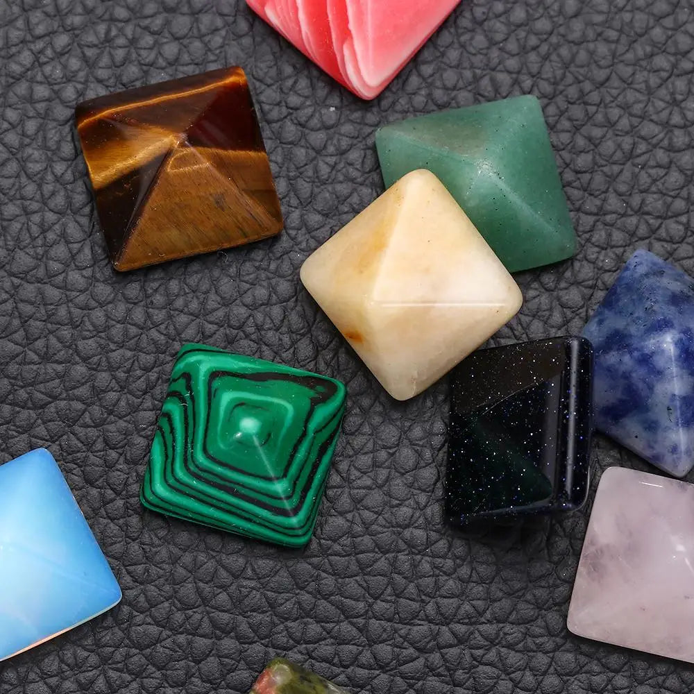 Pyramid Gemstone Natural Healing Stone Crystal Quartz Chakra Point Home Office Decor Crafts Polished Mini Ornament Stone Gift