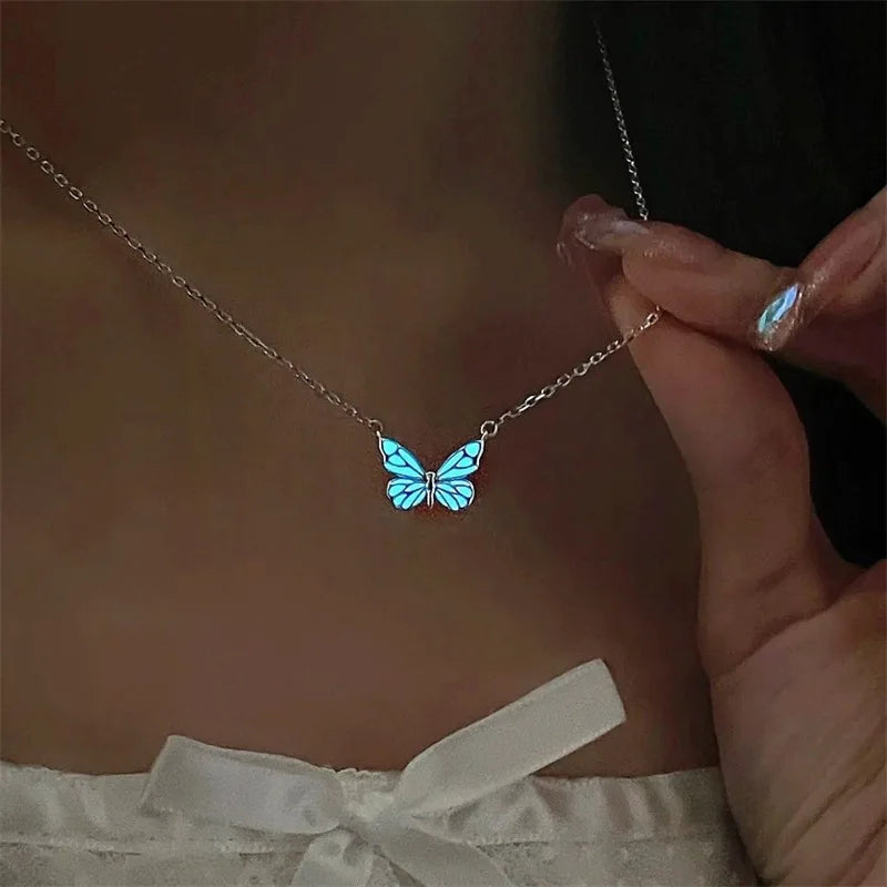 1Pc Luminous Butterfly Necklace Bracelet For Women Girls Vintage Glow In The Dark Pendant Christmas New Year Party Jewelry Gift