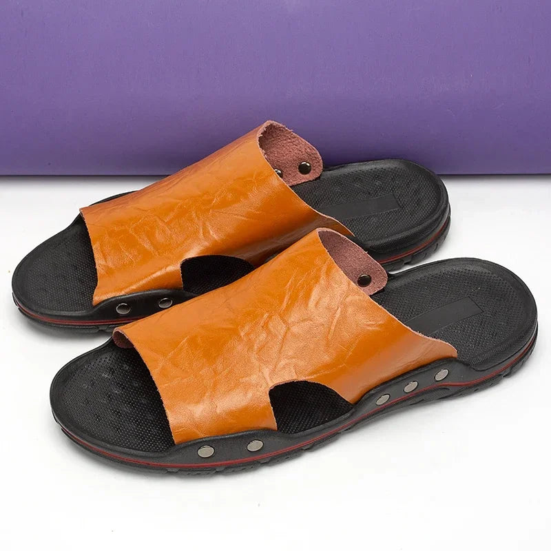 Sandals Men's Leather Classic Fashion Summer Men's Slippers Comfortable Soft PU Leather Lightweight Men's Beach Slippers Slides