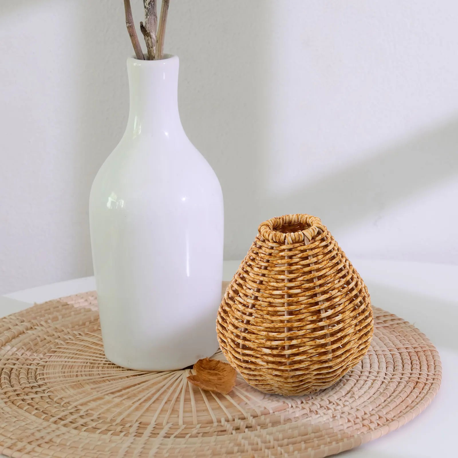 Rustic Vintage Vase Small Imitation Rattan Plastic Woven Flower Vases Home Office Decoration Simple Elegant Life Beauty