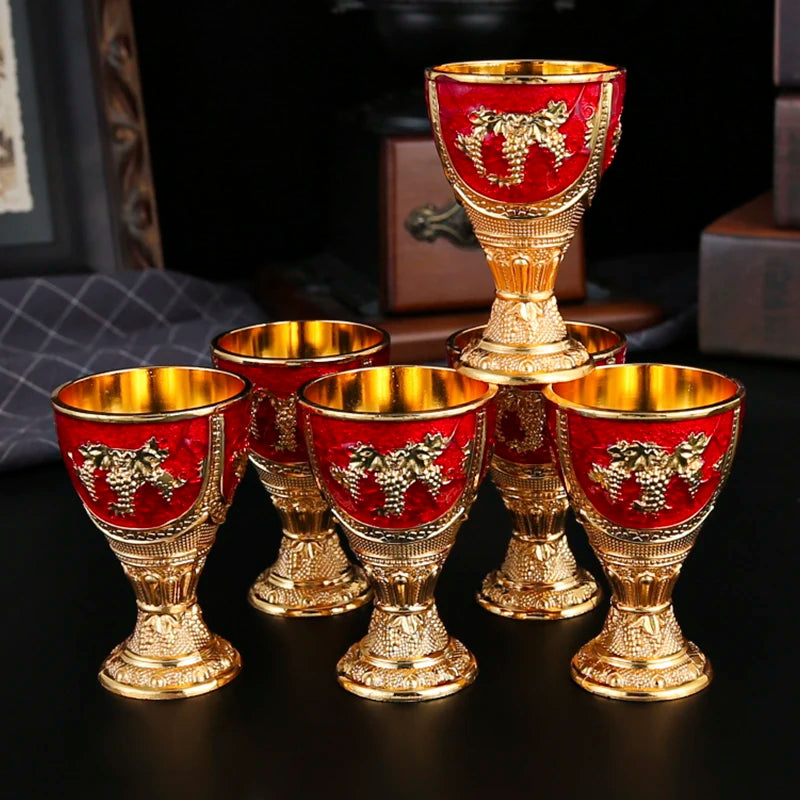1 metal rose embossed wine set, 1 wine pot and 6 wine glasses and 1 basket, suitable for festivals, parties, banquet crafts.