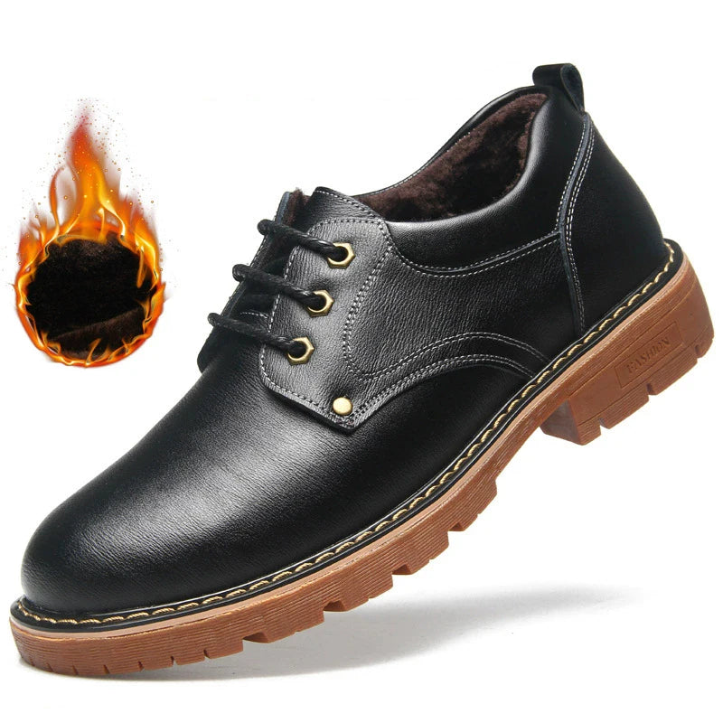 2025 Autumn New Men Leather Shoes Brogue Casual safety shoes Men Genuine Leather Shoes Work Business Casual Sneakers