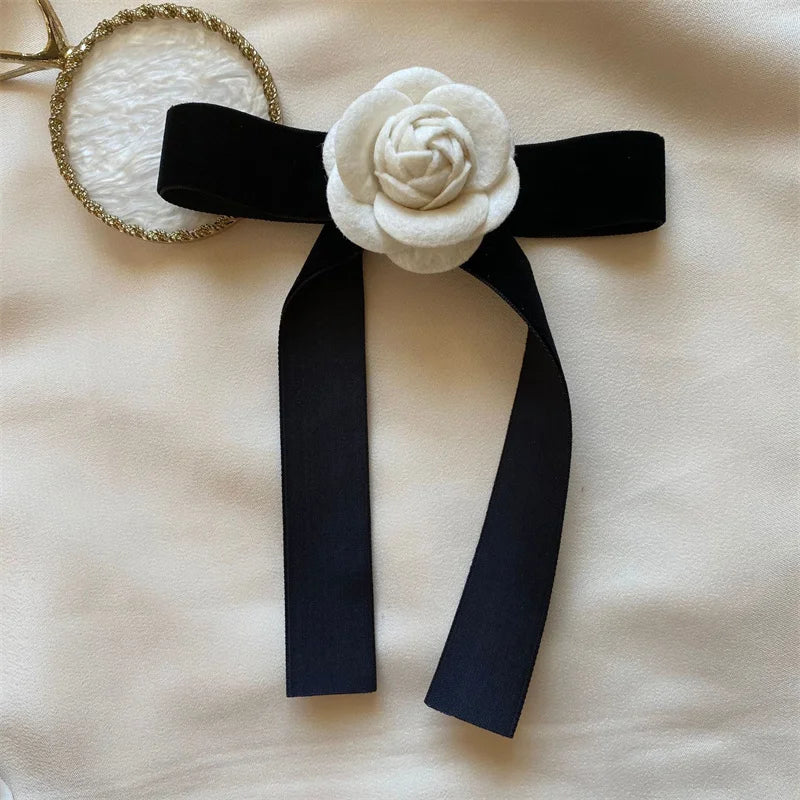 New Fabric Camellia Flower Brooch Velvet Bow Tie Ladies College Style Shirt Collar Pins Vintage Wedding Party Brooches For Women