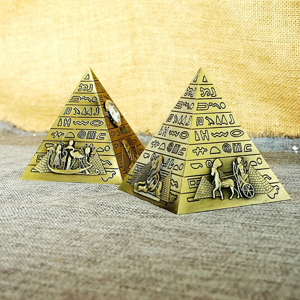 Bronze Alloy Pyramid Model Egyptian Gift Building Statue Figurine Home Decor Collection Item Display nament Miniature
