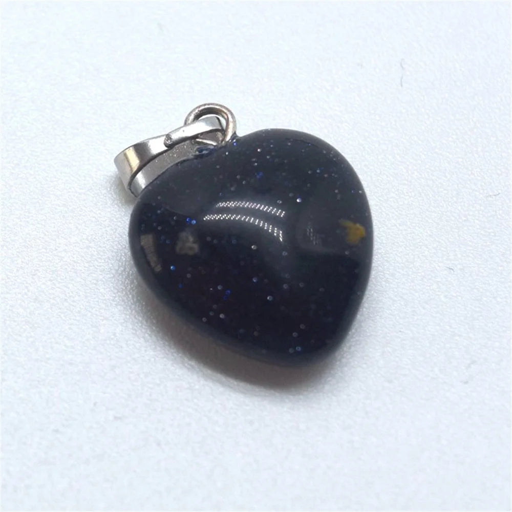 1.5cm Boutique Natural Stone Jade Heart Heart Shaped Necklace Pendant Personalized Agate Pendant Heart Shaped Buckle Jewelry