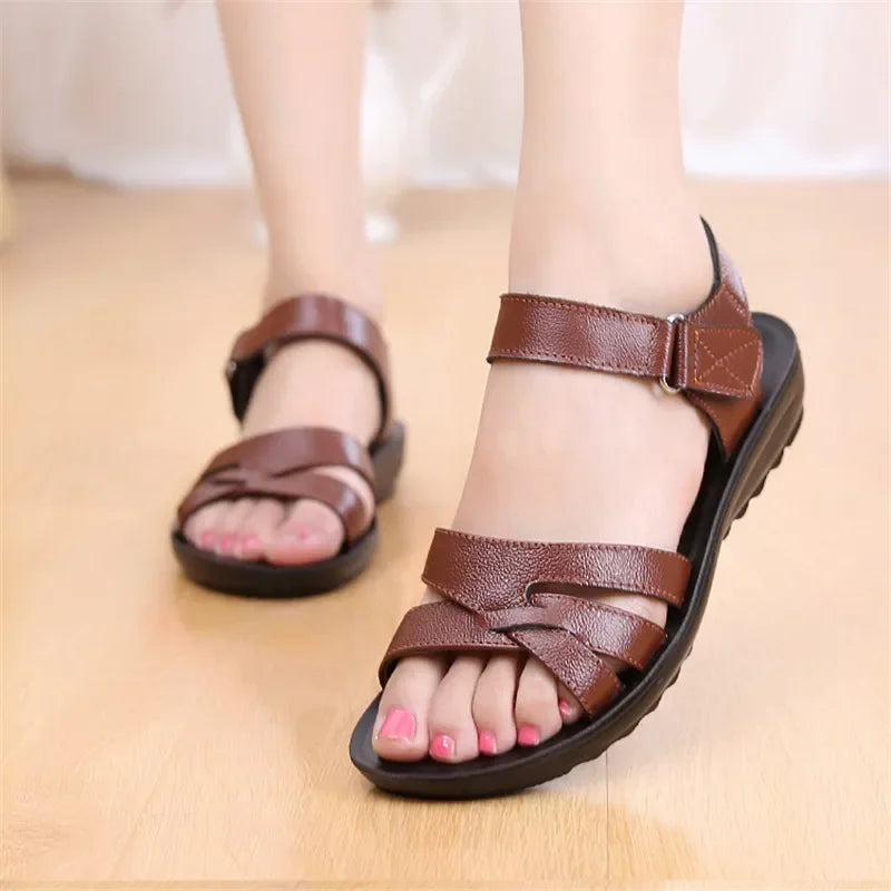 BEYARNE Summer Women Genuine Leather Sandals Vintage Ladies Flat Sandials Ankle Strap Fashion Casual PlatformsSoft ShoesE158