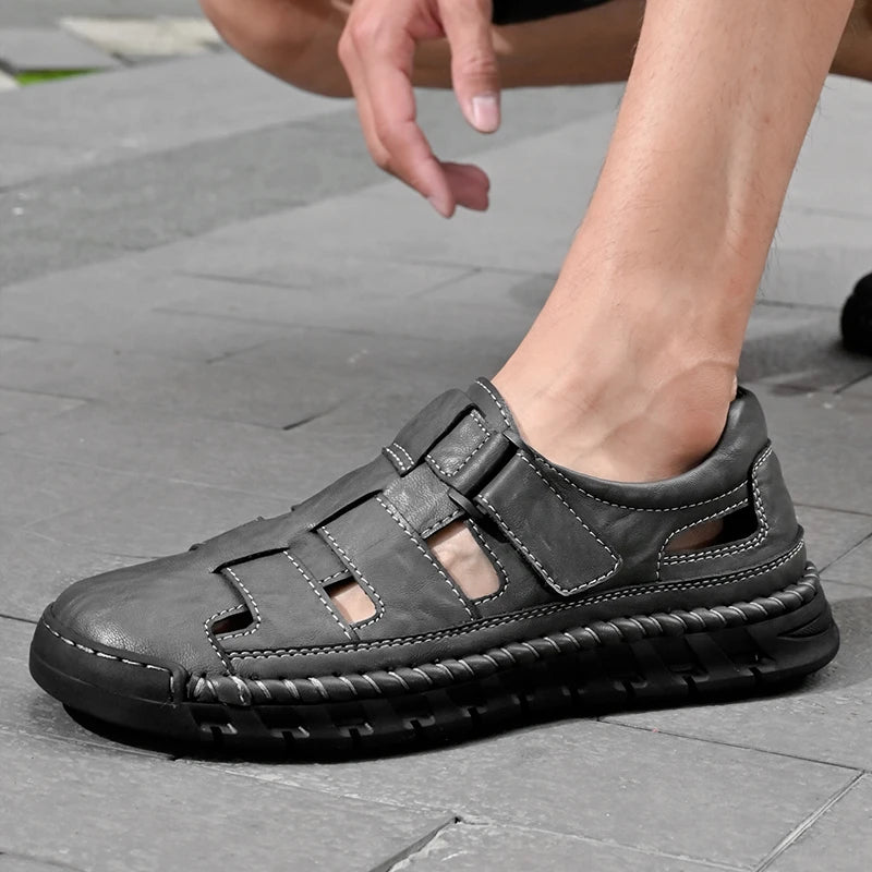 Summer Men Genuine Leather Outdoors Sandals Casual Leather Hollow Soft Bottom Breathable Soft Sole Shoes Classic Fashion Sandals