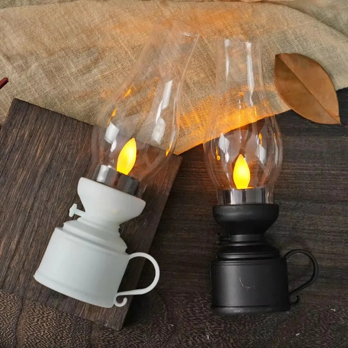 Vintage Lantern Retro Design LED Hanging Oil Lamp Battery Operated Decorative for Home Holiday Christmas Gifts Home Decor