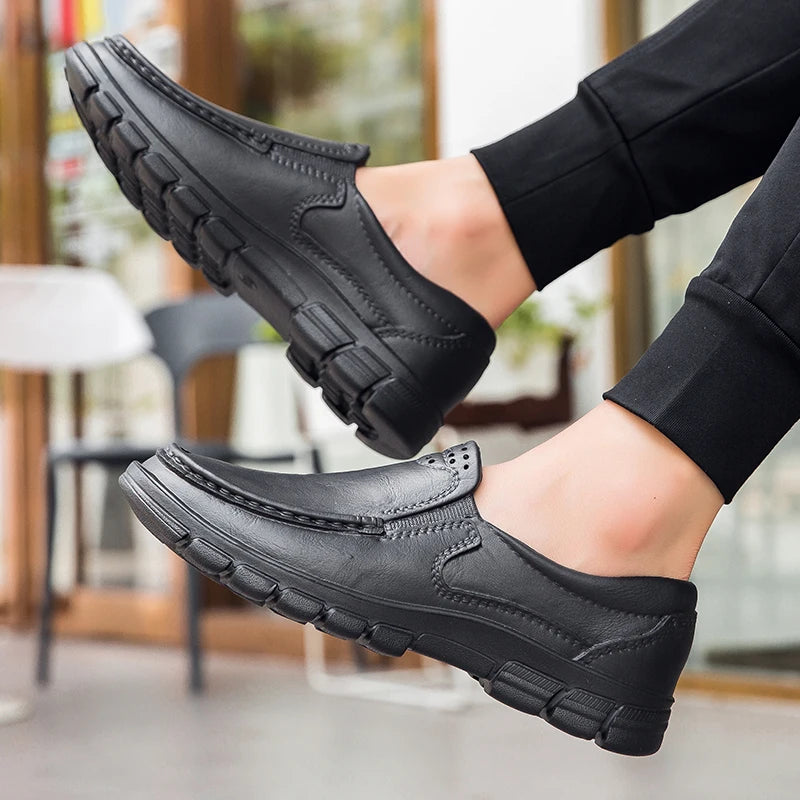 Chef Shoes Non-slip Oil-proof Kitchen Work Shoes Business Casual Leather Shoes Staff Comfortable Loafers Outdoor Fishing Shoes