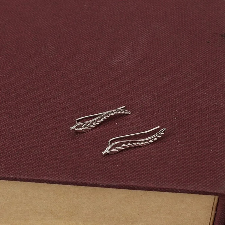 Fashion Minimalist Fish Shaped Dangle Earrings Bohemian Geometric Design Gold and Silver Color Earrings Jewelry Wholesale