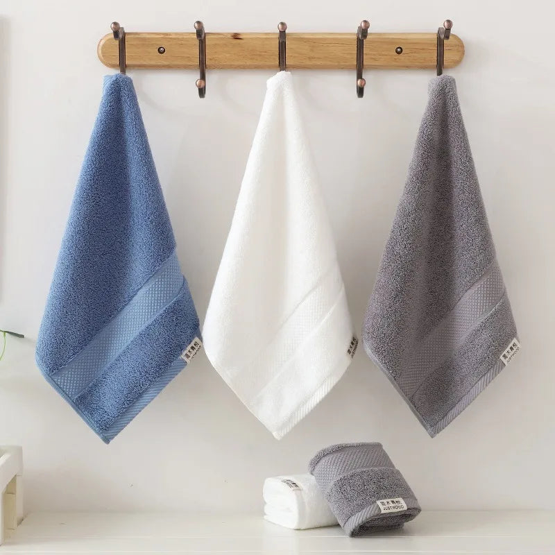Premium Cotton Face Wash Cloth – Gentle, Absorbent & Quick-Drying for Daily Skincare