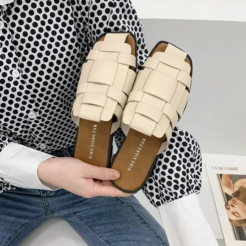 Leather Shoes for Women Low Heel Sandals Mules Slides Outside Woman Slippers Round Toe Flat Designer Natural Skin B Trend Eva F