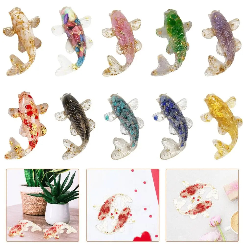 1PC Natural Crystal Crushed Stone Koi Fish Figure Ornament Drip Gel Small Goldfish Gifts Desktop Beautiful Jewelry