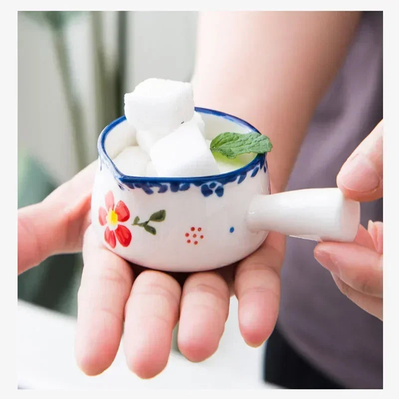 Ceramic Milk Jugs Creamer Cup with Handle Japanese Milk Frothing Coffee Sugar Pot Jam Bowl Seasoning Sauce Dish Kitchen Cookware