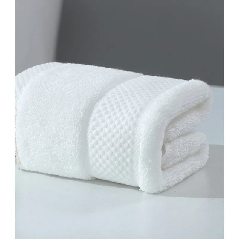 Premium Cotton Face Wash Cloth – Gentle, Absorbent & Quick-Drying for Daily Skincare
