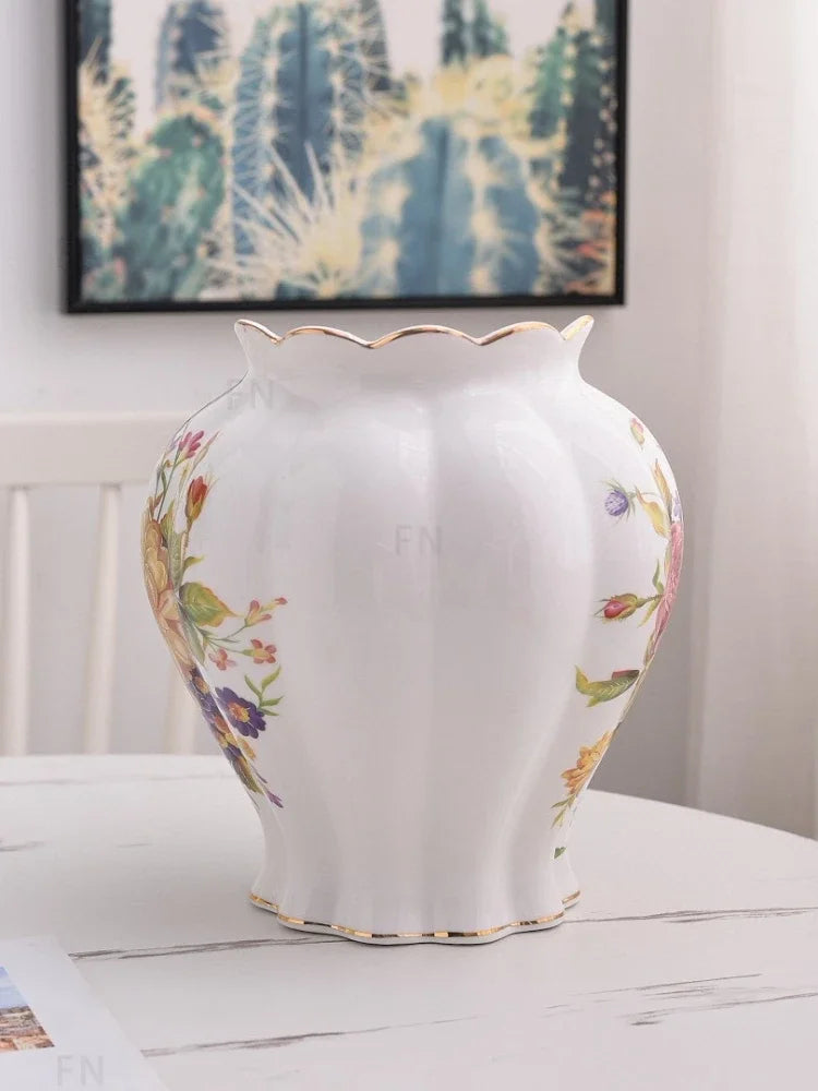 Latest Fashionable and Versatile High End Taste Chinese Western Combination Ceramic Vase Living Room Decoration