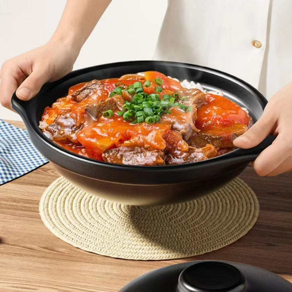 1 ceramic clay pot with lid - Traditional Asian style restaurant grade clay pot for cooking delicious rice, shallow stone bowl