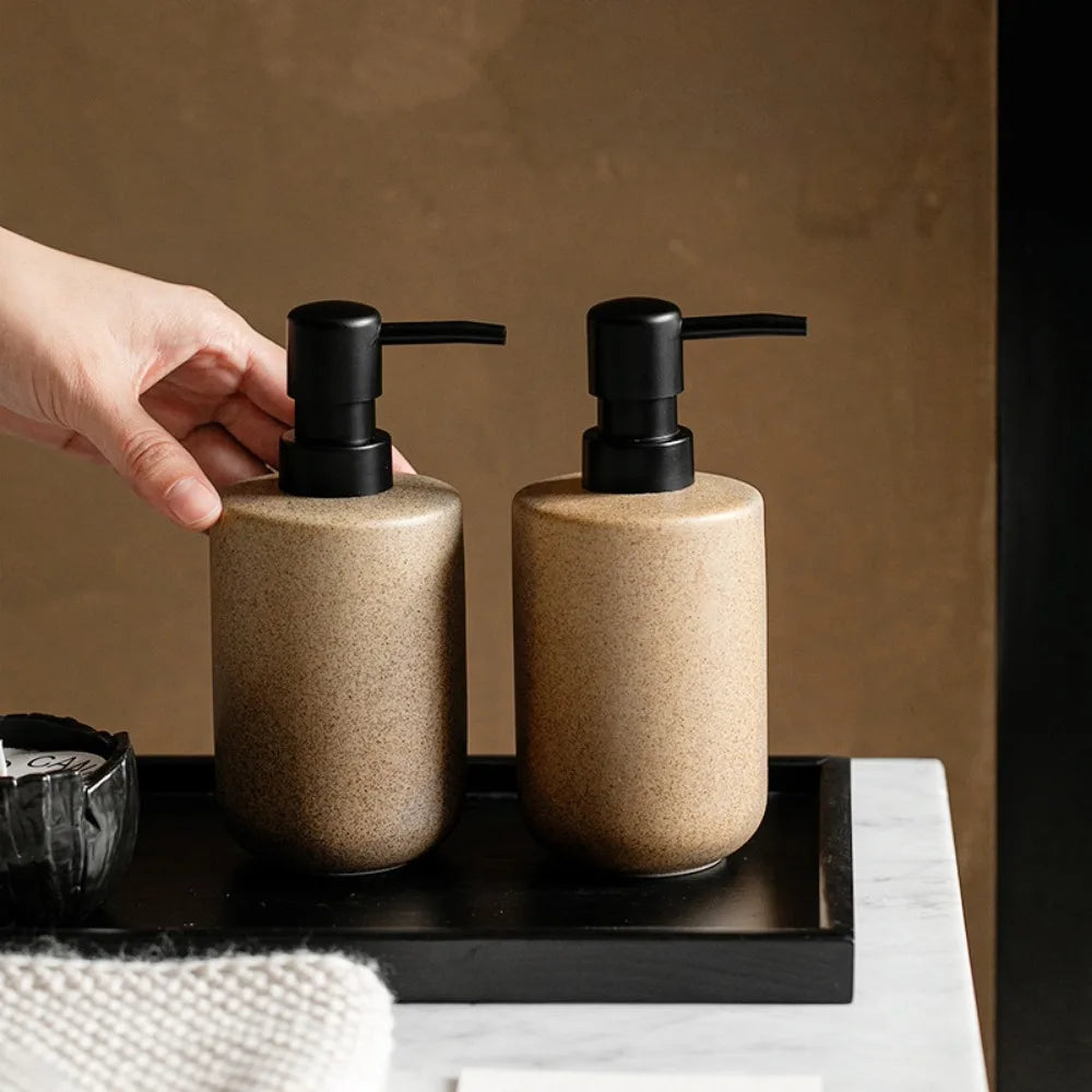 Vintage Pottery Lotion Bottle 350ML Squeeze Bottle Simple Bathroom Soap Dispenser Shampoo Body Lotion Conditioner Bottled