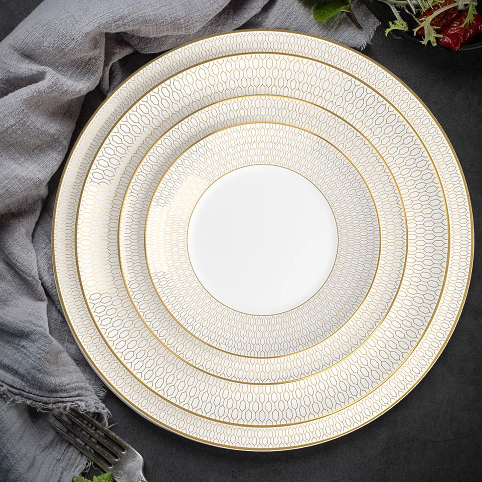 New Bone China Dinner Plates Luxury Gilded Lace Ceramic Tableware Set Feast Porcelain Western Plate Cake Dish Home Decor