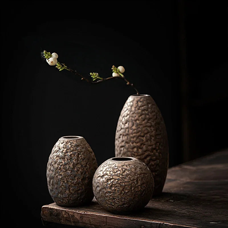 Gilt Vintage Ceramic Vase Home Decor Mini Flower Pot Hydroponic Small Vase Dried Flower Vase Decor Garden Tea Ceremony Ornaments