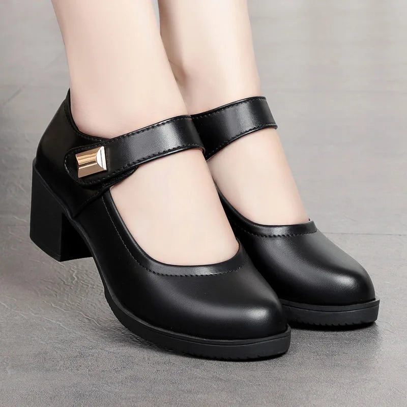 Women's Single Shoes 2025 Summer Breathable Women Pumps Coarse Heel Soft Bottom Work Shoes Casual Comfortable Black Heels Shoes
